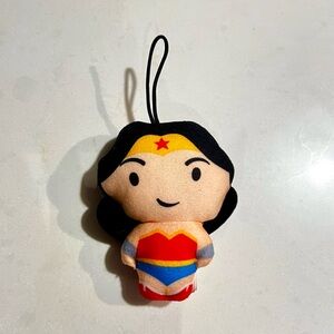 McDonald’s 2021 DC Comics Wonder Woman Mini Plush Toy